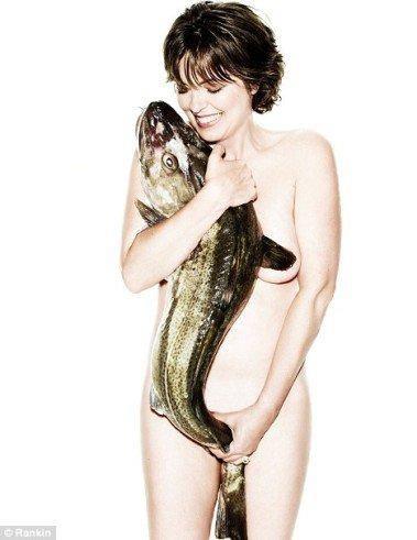 Sexy  Fishing - 1 - 26.jpg